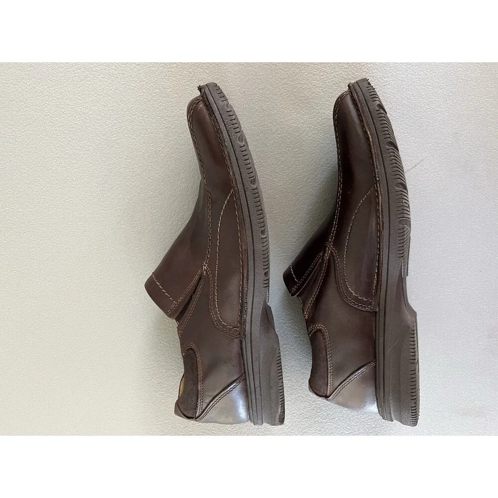 Clarks Men’s Leather Slip On Comfort Loafers Shoes Size 11M Brown Dad Normcore